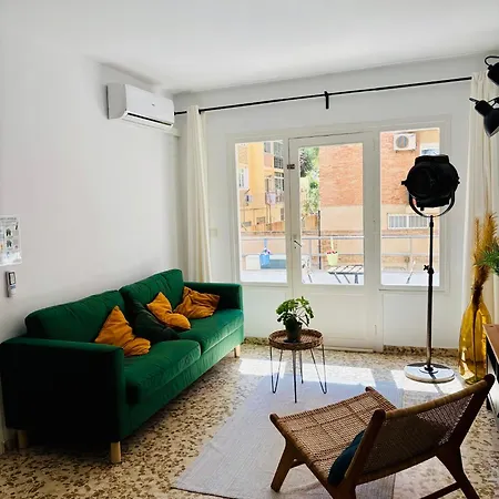 Barcenillas Centro-malaga Con Balcon *
