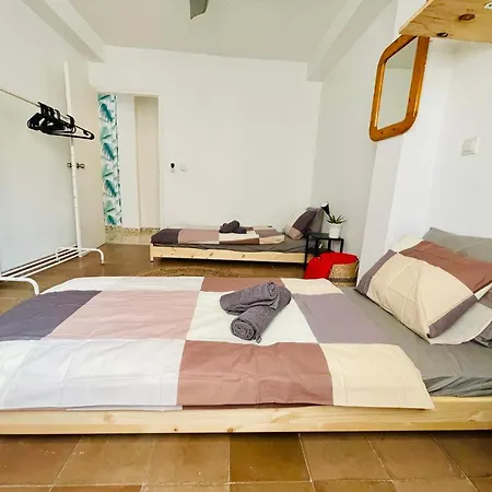 Barcenillas Centro-malaga Con Balcon Διαμέρισμα *